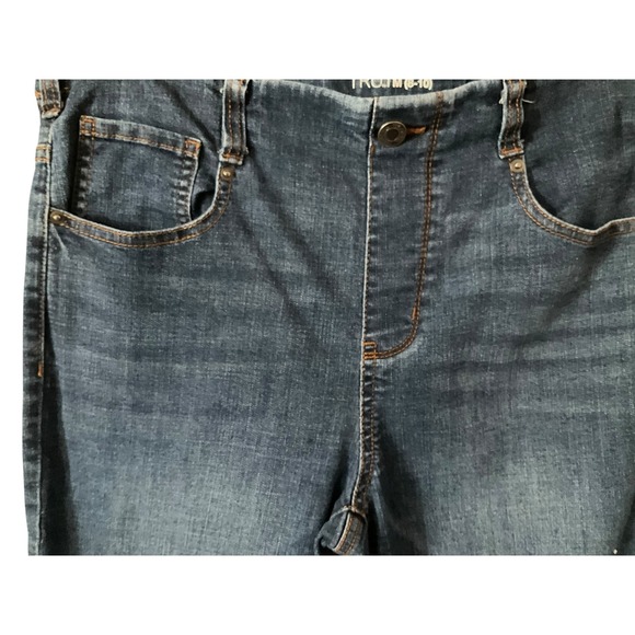 Time and‎ Tru Womens Capris Blue Denim Jeans Size M 8 10 Cuffed Cropped Casual - Picture 3 of 7